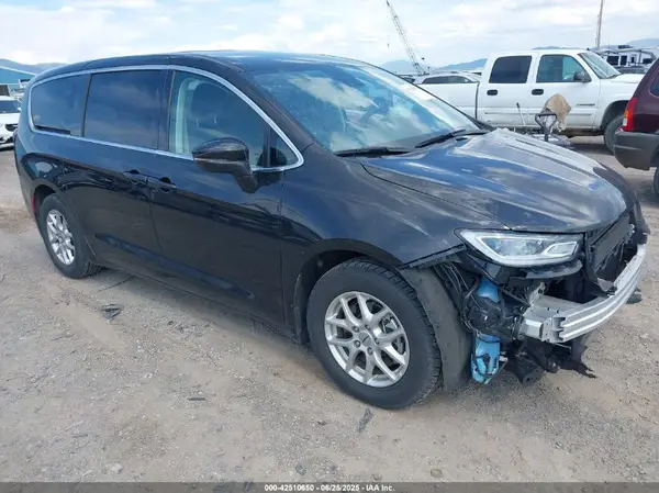 2C4RC1BG0PR615940 2023 CHRYSLER PACIFICA - Image 1