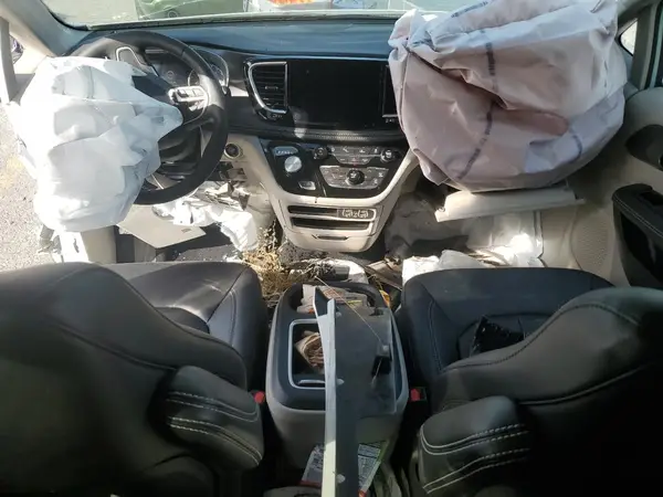 2C4RC1BG0RR111567 2024 CHRYSLER PACIFICA - Image 8