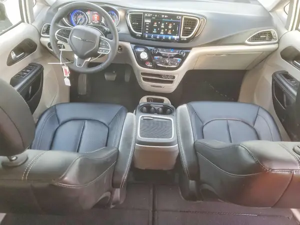 2C4RC1BG0RR125050 2024 CHRYSLER PACIFICA - Image 8