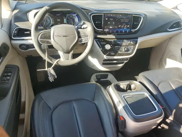 2C4RC1BG0RR135383 2024 CHRYSLER PACIFICA - Image 8