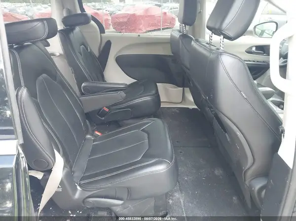 2C4RC1BG0RR139417 2024 CHRYSLER PACIFICA - Image 8