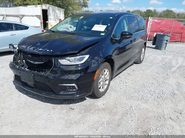2C4RC1BG0RR148666 2024 CHRYSLER PACIFICA - Image 2