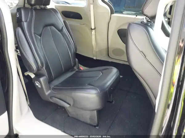2C4RC1BG0RR148666 2024 CHRYSLER PACIFICA - Image 8