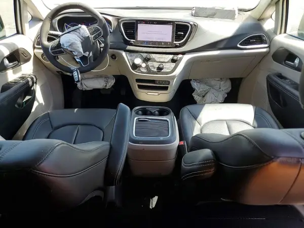 2C4RC1BG0RR158632 2024 CHRYSLER PACIFICA - Image 8