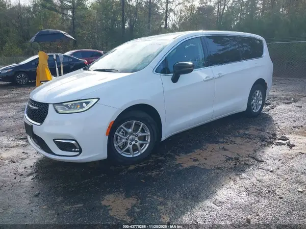 2C4RC1BG0RR165435 2024 CHRYSLER PACIFICA - Image 2