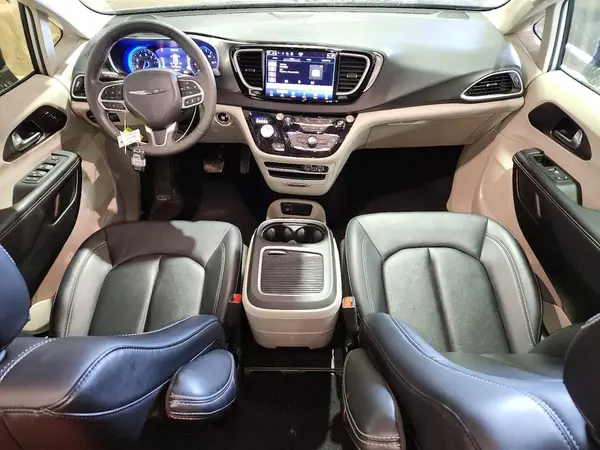 2C4RC1BG0RR167606 2024 CHRYSLER PACIFICA - Image 8