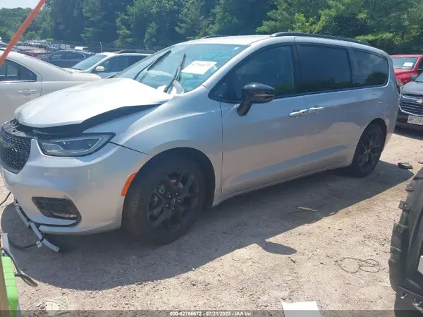 2C4RC1BG0RR173891 2024 CHRYSLER PACIFICA - Image 2