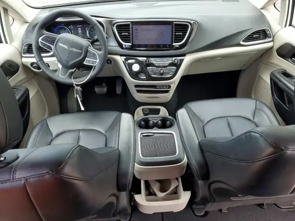 2C4RC1BG0RR176354 2024 CHRYSLER PACIFICA - Image 8