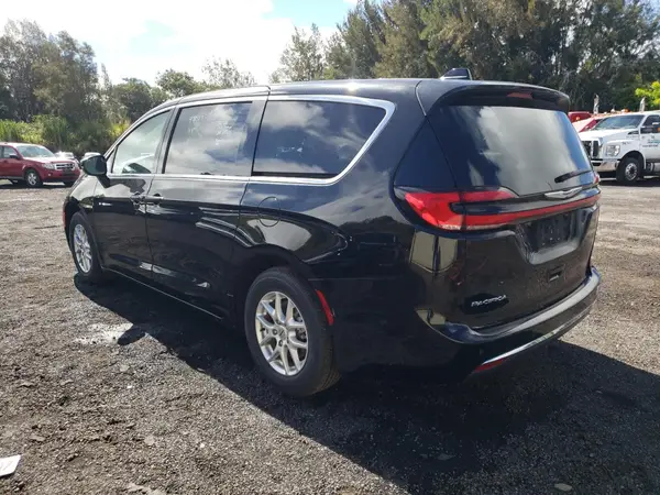 2C4RC1BG0RR178802 2024 CHRYSLER PACIFICA - Image 2