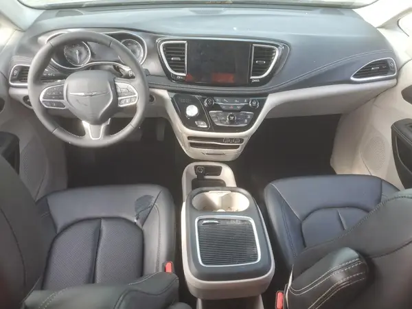 2C4RC1BG0RR180601 2024 CHRYSLER PACIFICA - Image 8