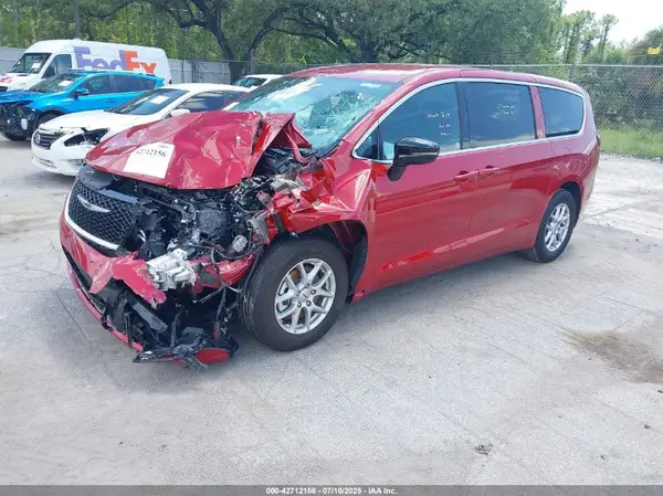 2C4RC1BG0SR544571 2025 CHRYSLER PACIFICA - Image 2