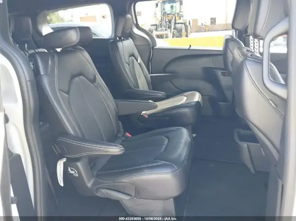 2C4RC1BG0SR545171 2025 CHRYSLER PACIFICA - Image 8