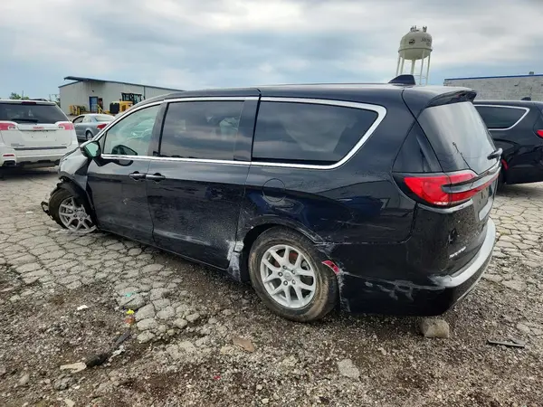 2C4RC1BG0SR552136 2025 CHRYSLER PACIFICA - Image 2