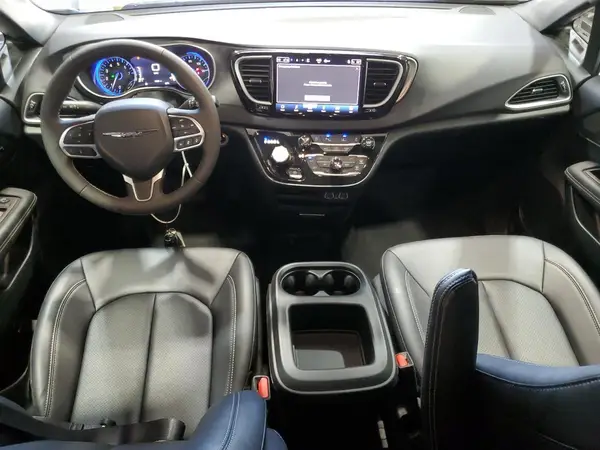 2C4RC1BG0SR554680 2025 CHRYSLER PACIFICA - Image 8