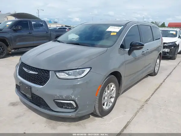 2C4RC1BG0SR558096 2025 CHRYSLER PACIFICA - Image 2