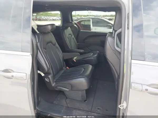 2C4RC1BG0SR558096 2025 CHRYSLER PACIFICA - Image 8