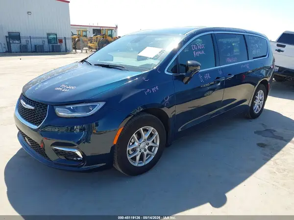 2C4RC1BG0SR560897 2025 CHRYSLER PACIFICA - Image 2