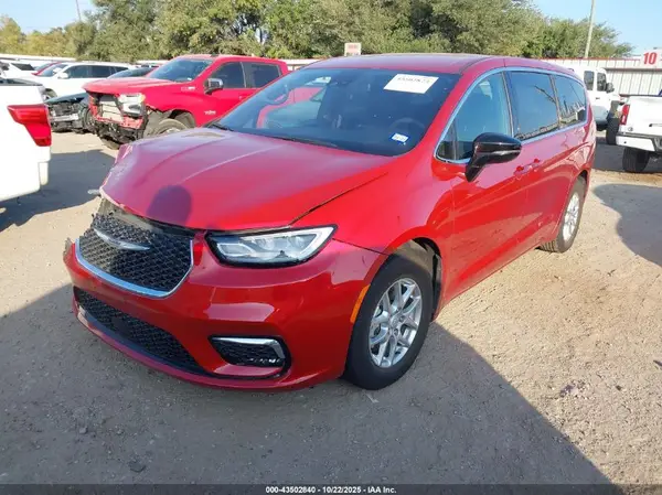 2C4RC1BG0SR570457 2025 CHRYSLER PACIFICA - Image 2
