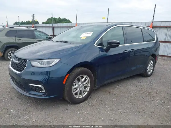 2C4RC1BG0SR587551 2025 CHRYSLER PACIFICA - Image 2