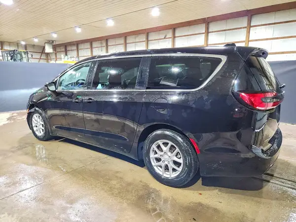 2C4RC1BG0SR599585 2025 CHRYSLER PACIFICA - Image 2
