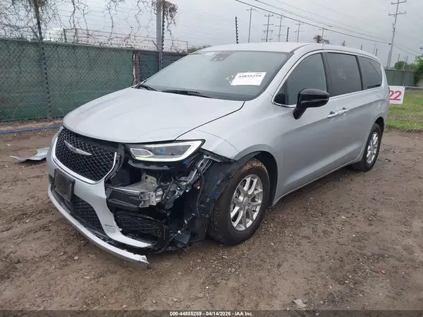 2C4RC1BG0TR168603 2026 CHRYSLER PACIFICA - Image 2