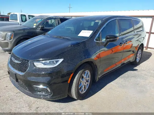 2C4RC1BG0TR188933 2026 CHRYSLER PACIFICA - Image 2