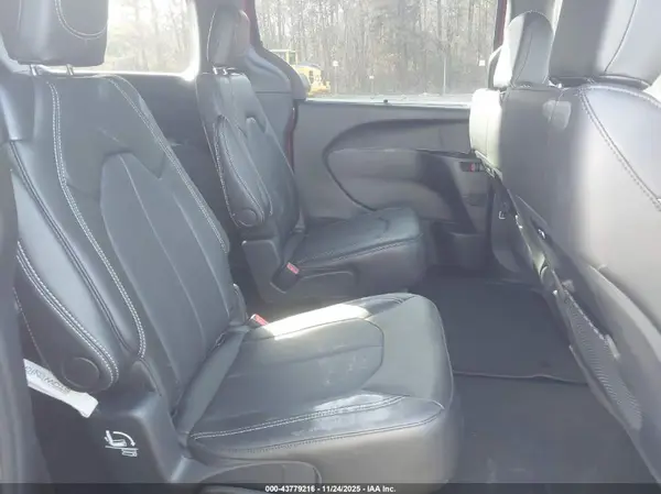 2C4RC1BG0TR191797 2026 CHRYSLER PACIFICA - Image 8