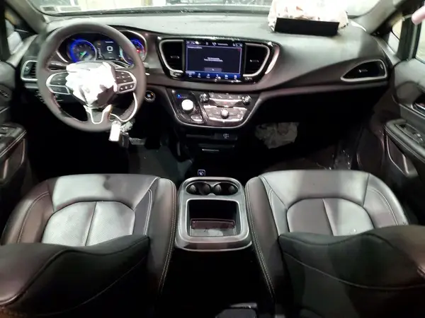 2C4RC1BG0TR197504 2026 CHRYSLER PACIFICA - Image 8