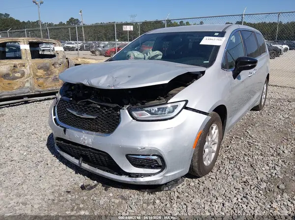 2C4RC1BG0TR204984 2026 CHRYSLER PACIFICA - Image 2