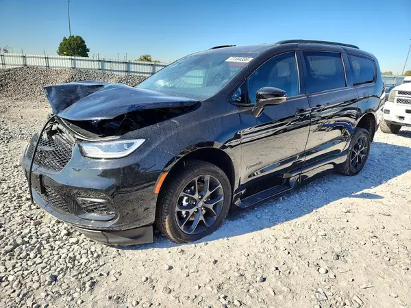 2C4RC1BG0TR218254 2026 CHRYSLER PACIFICA - Image 1