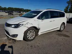 2C4RC1BG1HR503231 2017 CHRYSLER PACIFICA
