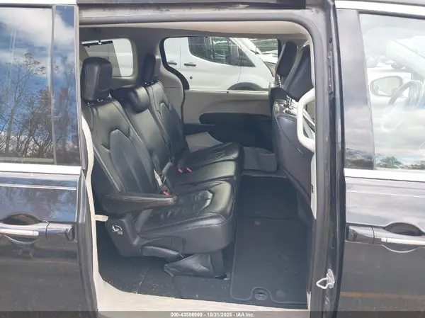 2C4RC1BG1HR503584 2017 CHRYSLER PACIFICA - Image 8