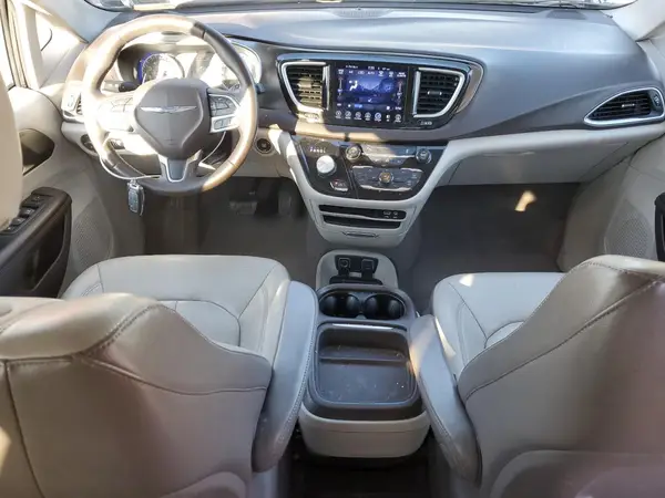 2C4RC1BG1HR508400 2017 CHRYSLER PACIFICA - Image 8