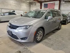 2C4RC1BG1HR510566 2017 CHRYSLER PACIFICA