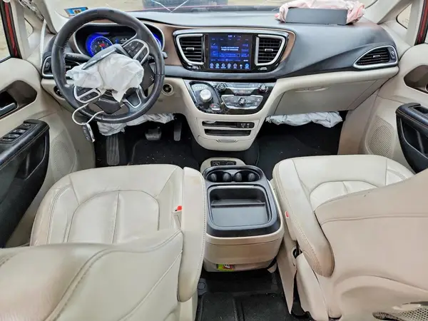 2C4RC1BG1HR510857 2017 CHRYSLER PACIFICA - Image 8