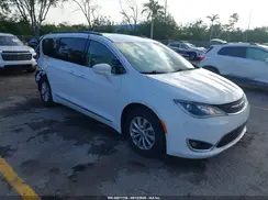 2C4RC1BG1HR511216 2017 CHRYSLER PACIFICA