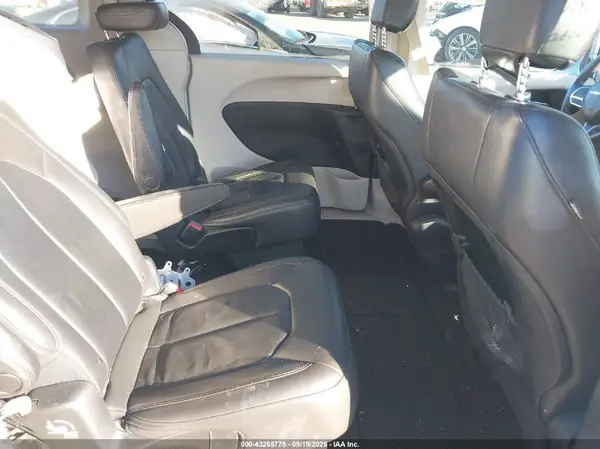 2C4RC1BG1HR518375 2017 CHRYSLER PACIFICA - Image 8