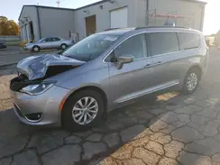 2C4RC1BG1HR523110 2017 CHRYSLER PACIFICA