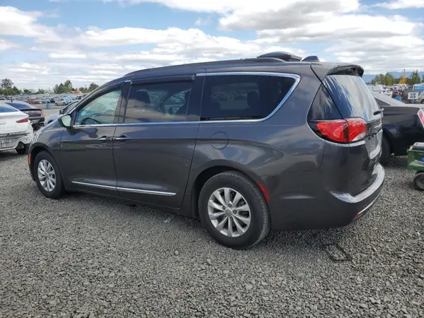 2C4RC1BG1HR523883 2017 CHRYSLER PACIFICA - Image 2