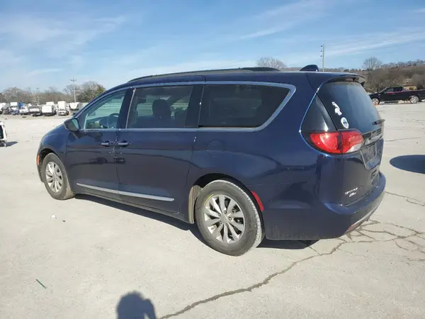 2C4RC1BG1HR524435 2017 CHRYSLER PACIFICA - Image 2