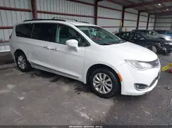 2C4RC1BG1HR524449 2017 CHRYSLER PACIFICA