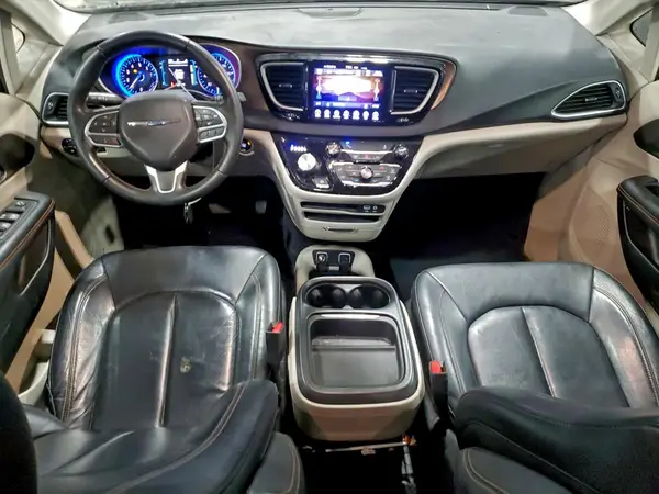 2C4RC1BG1HR524788 2017 CHRYSLER PACIFICA - Image 8