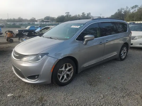 2C4RC1BG1HR534267 2017 CHRYSLER PACIFICA - Image 1