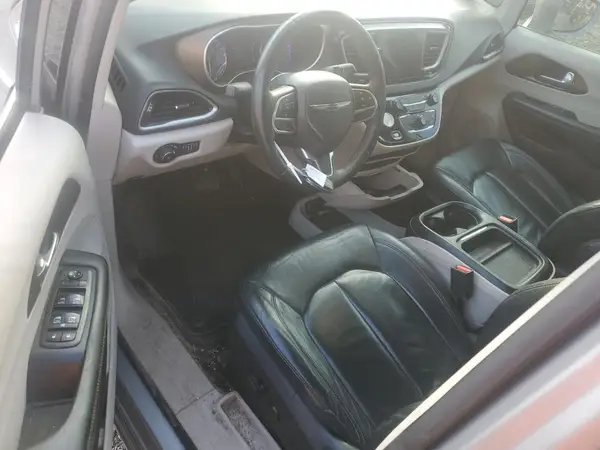 2C4RC1BG1HR534267 2017 CHRYSLER PACIFICA - Image 8