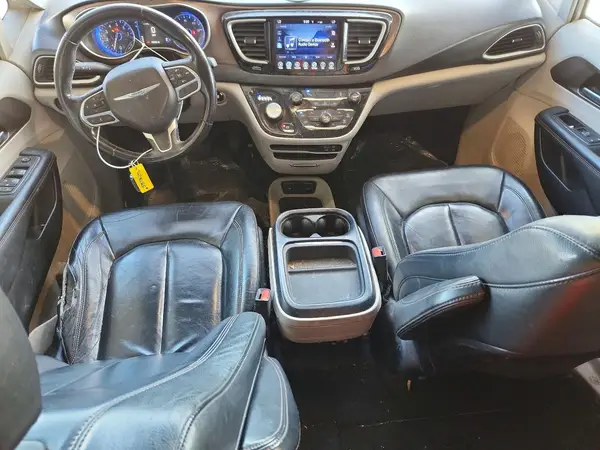 2C4RC1BG1HR535399 2017 CHRYSLER PACIFICA - Image 8