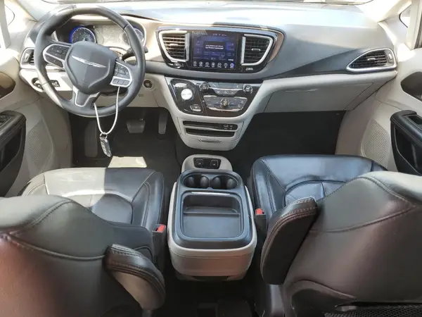 2C4RC1BG1HR536309 2017 CHRYSLER PACIFICA - Image 8