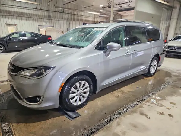 2C4RC1BG1HR539131 2017 CHRYSLER PACIFICA - Image 1