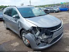 2C4RC1BG1HR551439 2017 CHRYSLER PACIFICA