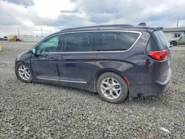 2C4RC1BG1HR553093 2017 CHRYSLER PACIFICA - Image 2