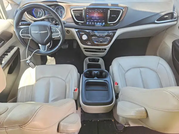 2C4RC1BG1HR553207 2017 CHRYSLER PACIFICA - Image 8